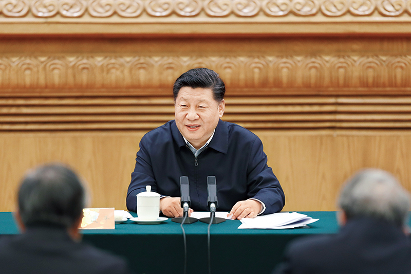 2019年3月18日,中共中央總書記、國家主席、中央軍委主席習近平在北京主持召開學校思想政治理論課教師座談會并發(fā)表重要講話。 新華社發(fā) 盛佳鵬/攝